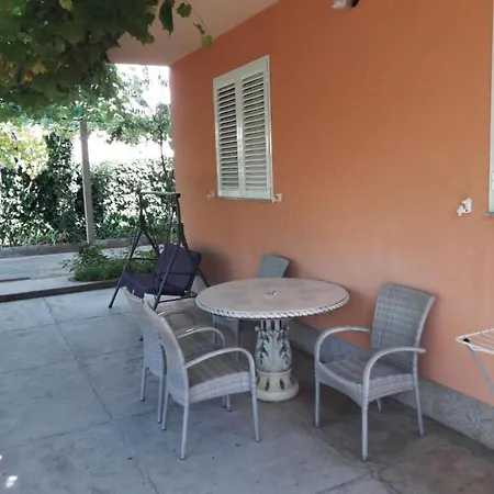 Amalia - Two Bedroom With Terrace Zara