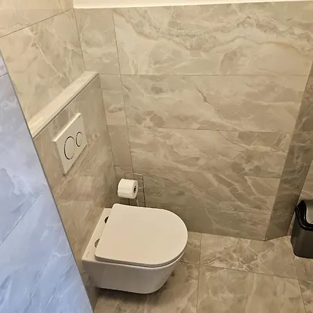Amalia - Two Bedroom With Terrace Appartamento Zara