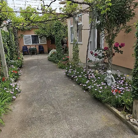Amalia - Two Bedroom With Terrace